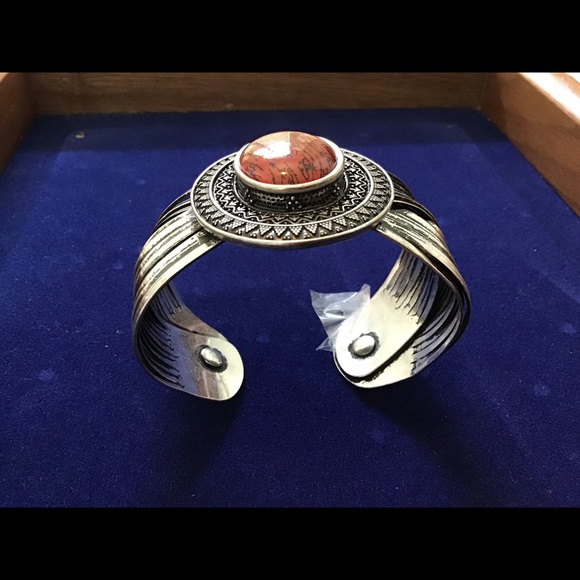 Premier Designs Red Spice Cuff Bracelet - Picture 3 of 5